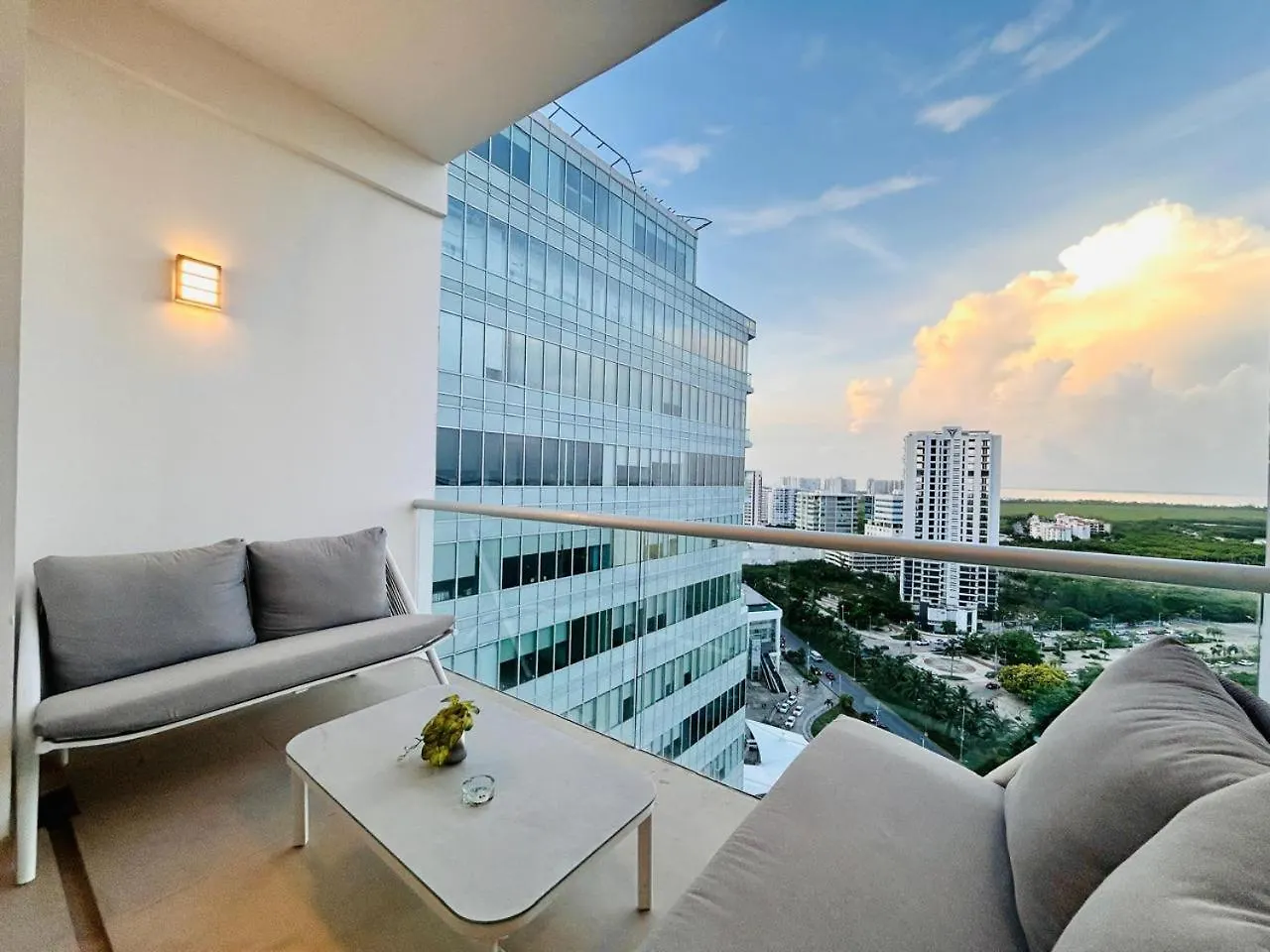 Cancun Bella & Vista Apartment Mexico