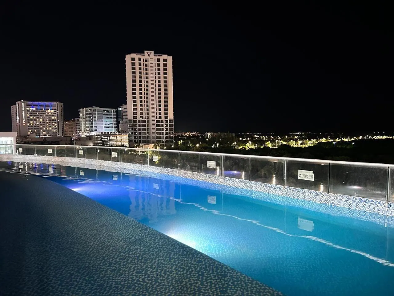 Cancun Bella & Vista Apartment